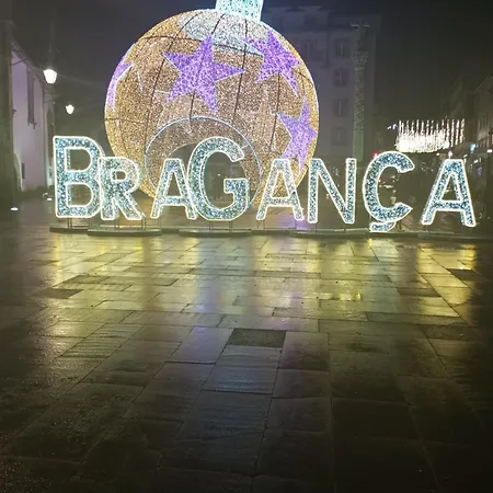 New With 2 Bedrooms Private Parking Bragança