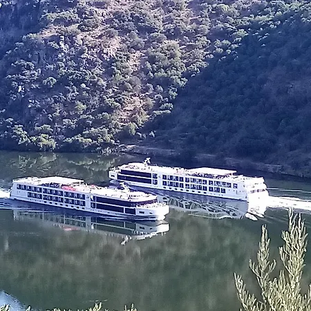 New With 2 Bedrooms Private Parking Bragança