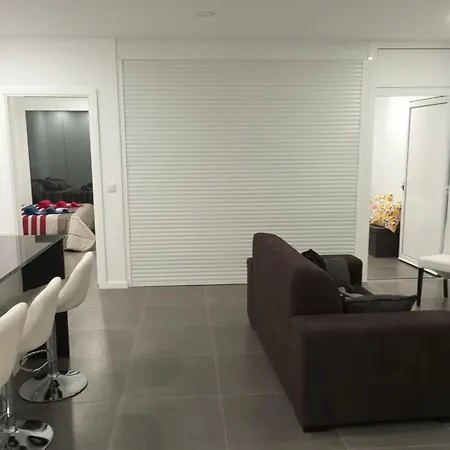 New With 2 Bedrooms Private Parking Appartement